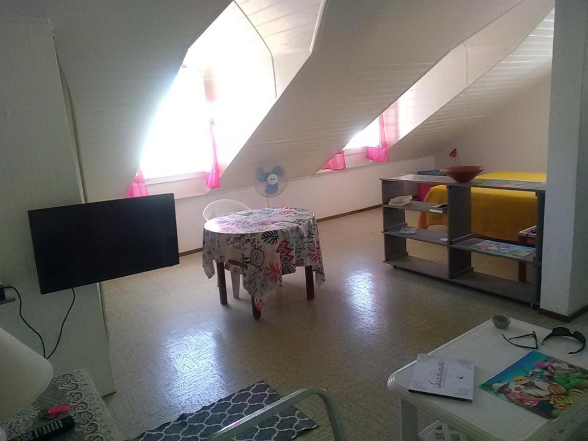 Studio 2-Eme Etage Coeur De Saint-Francois Εξωτερικό φωτογραφία